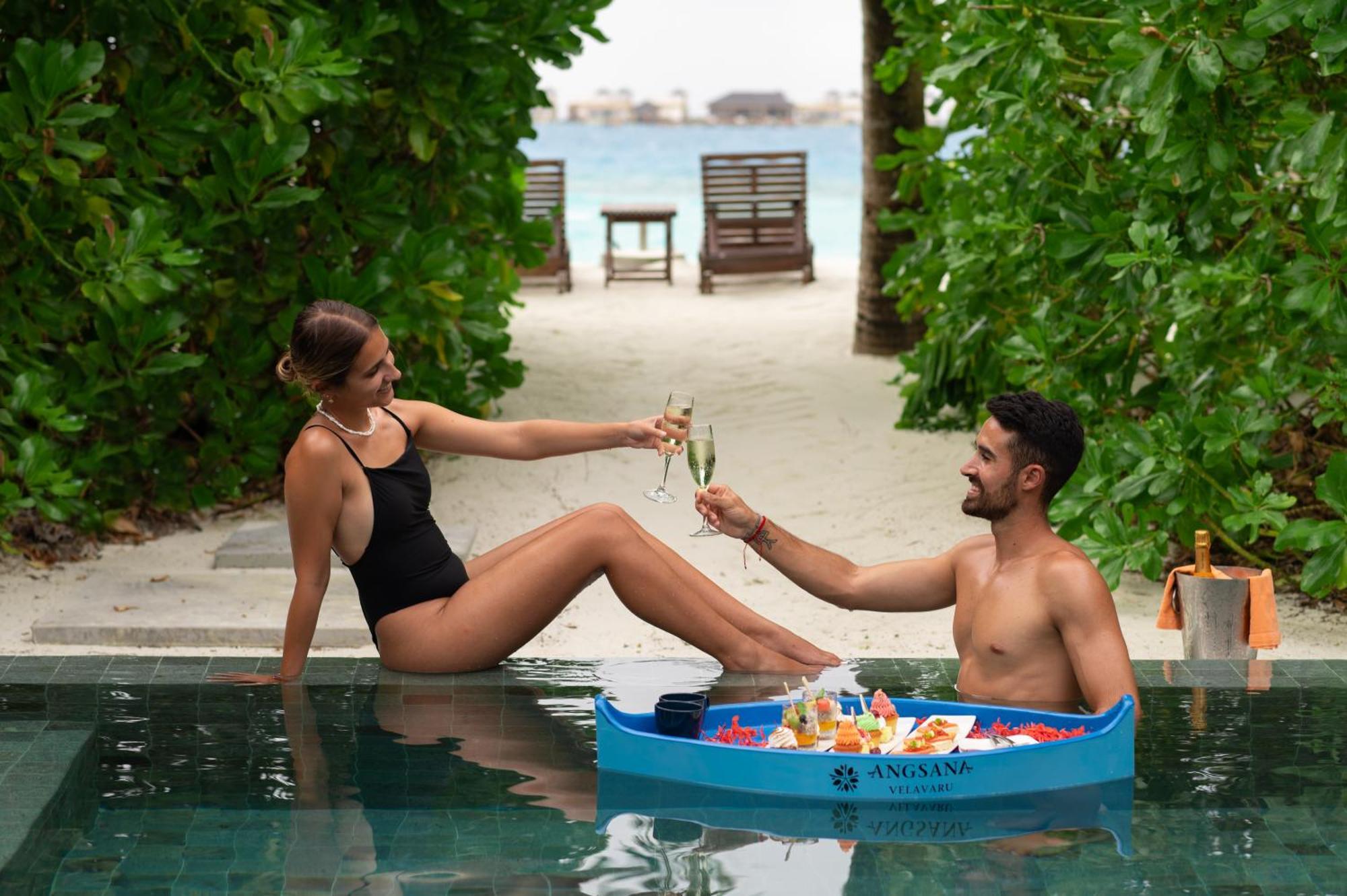 Angsana Velavaru - 20 Percent Off On Return Sea Plane Transfers, Spa, F&B And Watersports, Bookings & Stays Between 15 June - 27 Dec 2024 Meedhoo (Dhaalu Atoll) Ngoại thất bức ảnh